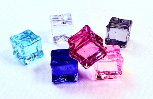 20 Random Packs of Realistic Acrylic Decorative Props for DIY Crafts Vases & Home Decor - Reusable & Colorful