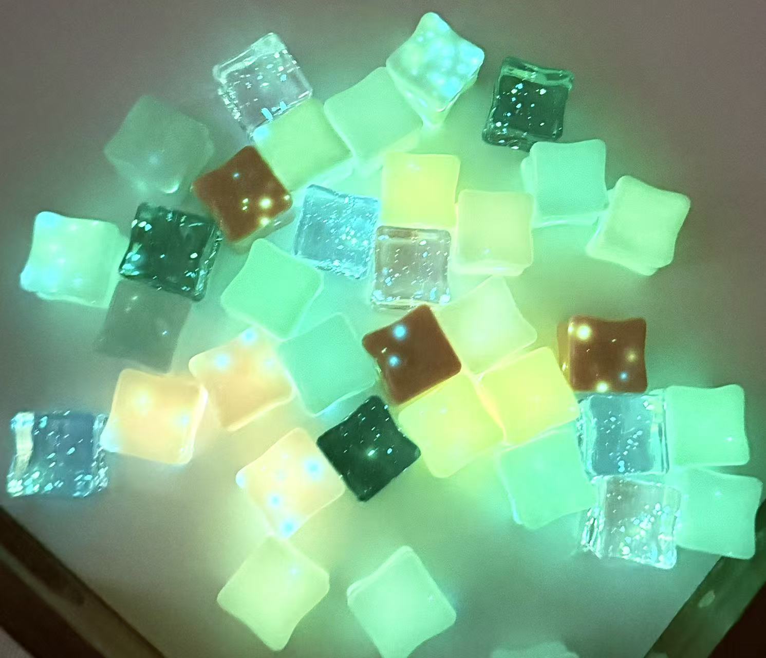 **LIVE ONLY ITEM** 9-Grid Ice cubes Blind Bag