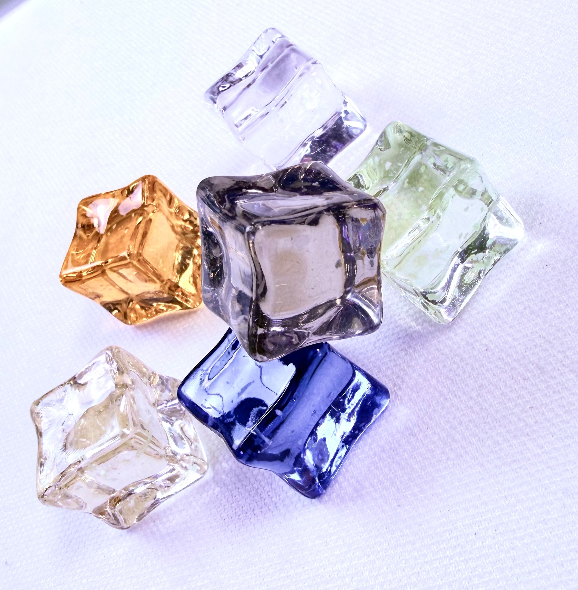 38 Random Packs of Realistic Acrylic Decorative Props for DIY Crafts Vases & Home Decor - Reusable & Colorful