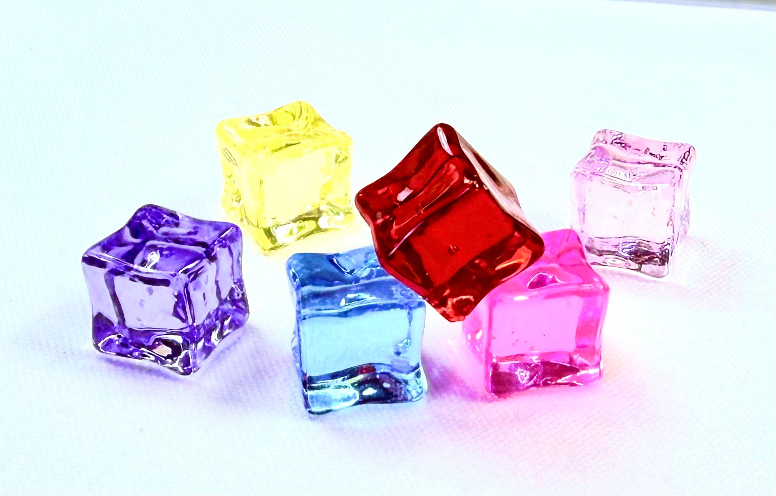 68 Random Packs of Realistic Acrylic Decorative Props for DIY Crafts Vases & Home Decor - Reusable & Colorful