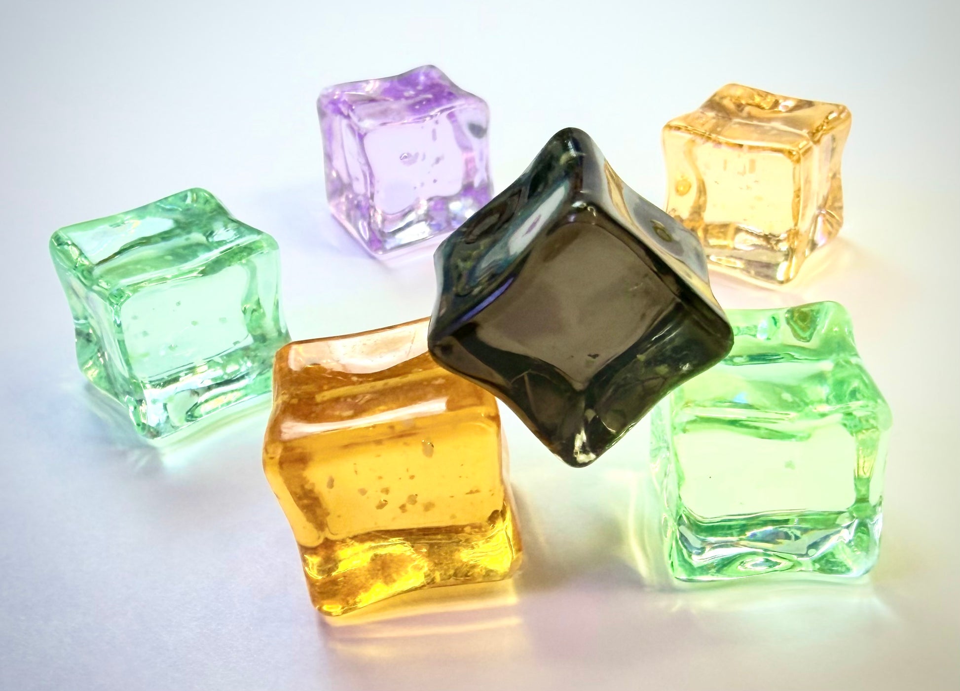 20 Random Packs of Realistic Acrylic Decorative Props for DIY Crafts Vases & Home Decor - Reusable & Colorful